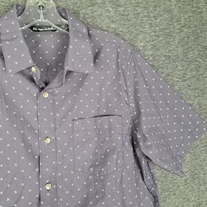 Travis Mathew Button Up Shirt Short Sleeve Golf Casual Arrow Print Medium